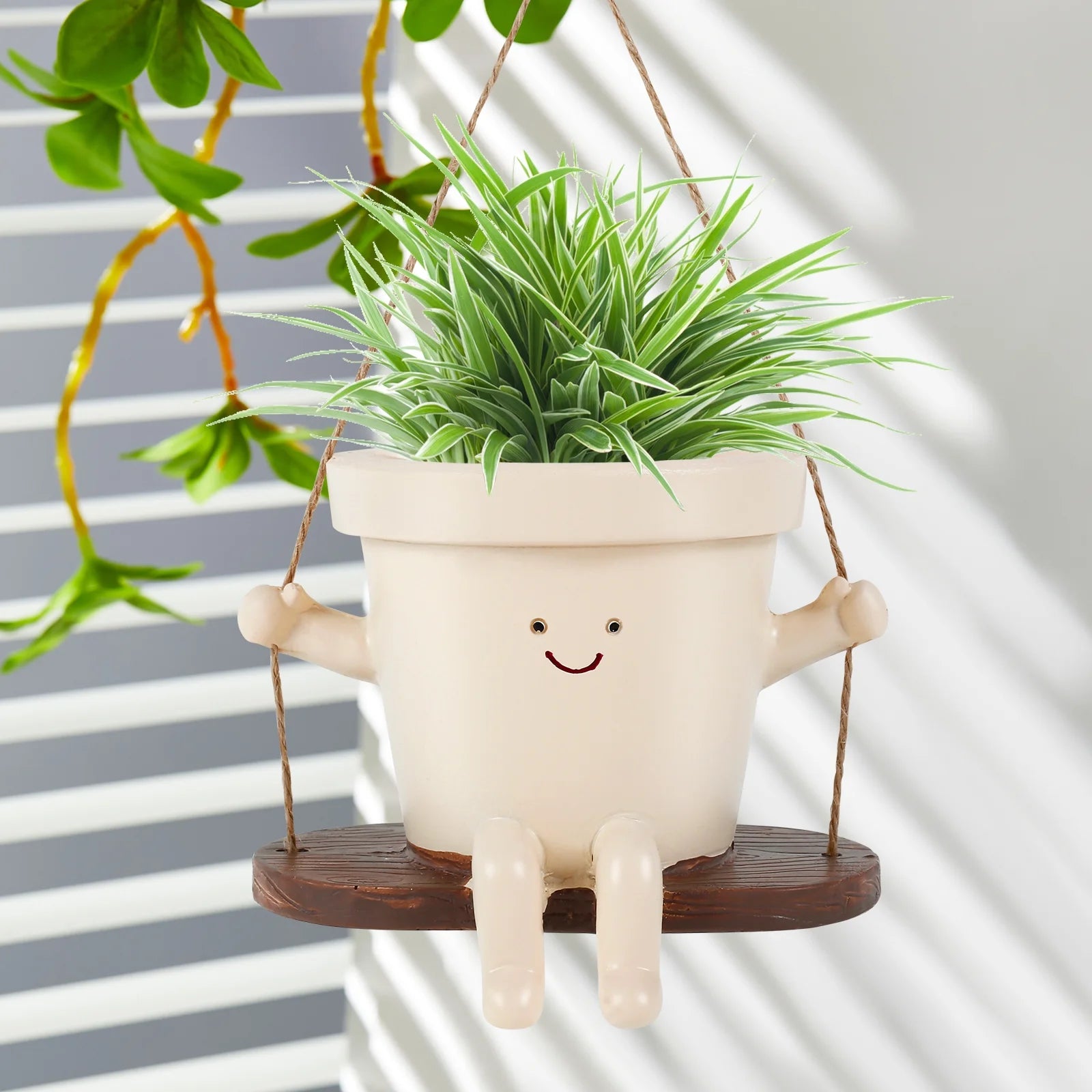 Swing Planter Pot Smile Face